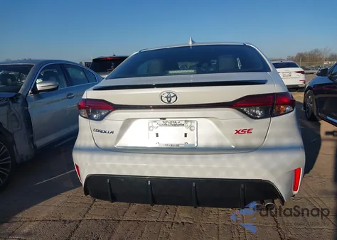 2024 Toyota Corolla Xse z USA, uszkodzony, nr VIN 5YFT4MCE7RP203065